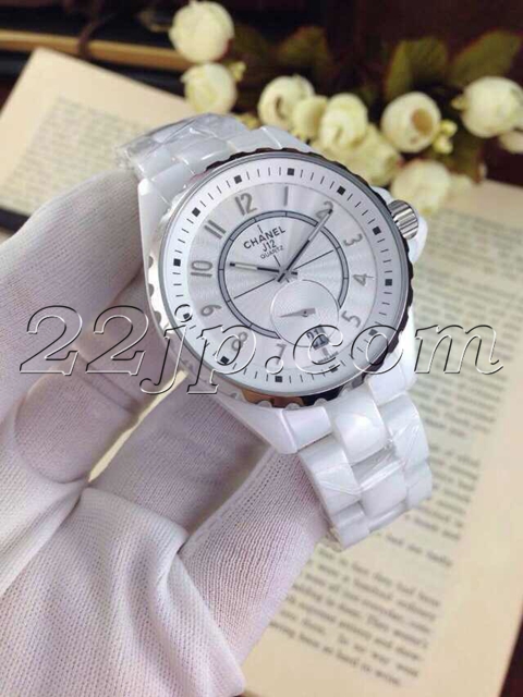 シャネル時計正面デザイン